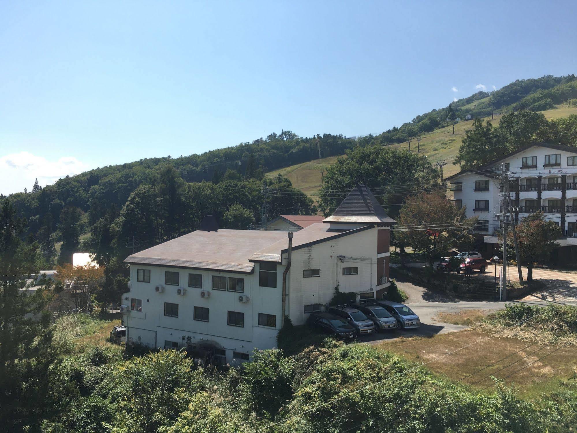 Hakuba Hotel Paipu No Kemuri Exterior photo